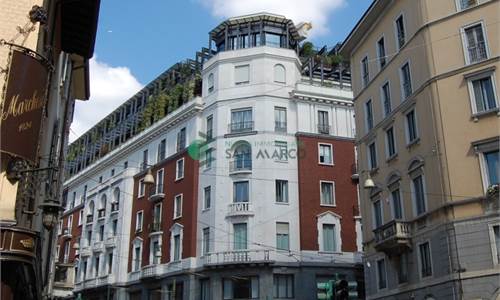 GRANDE MONOLOCALE RISERVATO A DUE PASSI DAL CASTELLO SFORZESCO